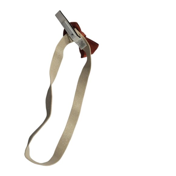 ✨ LOFT Textured Stretch Belt with Bow Accent – NEW - Size M/L ✨ - Picture 3 of 5